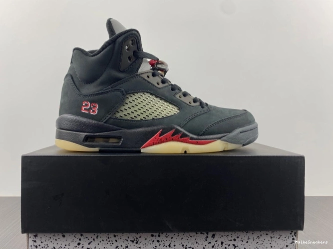MaikeSneakers 5 Jordan DR0092-001 Noir Off Air Gore-Tex 0801